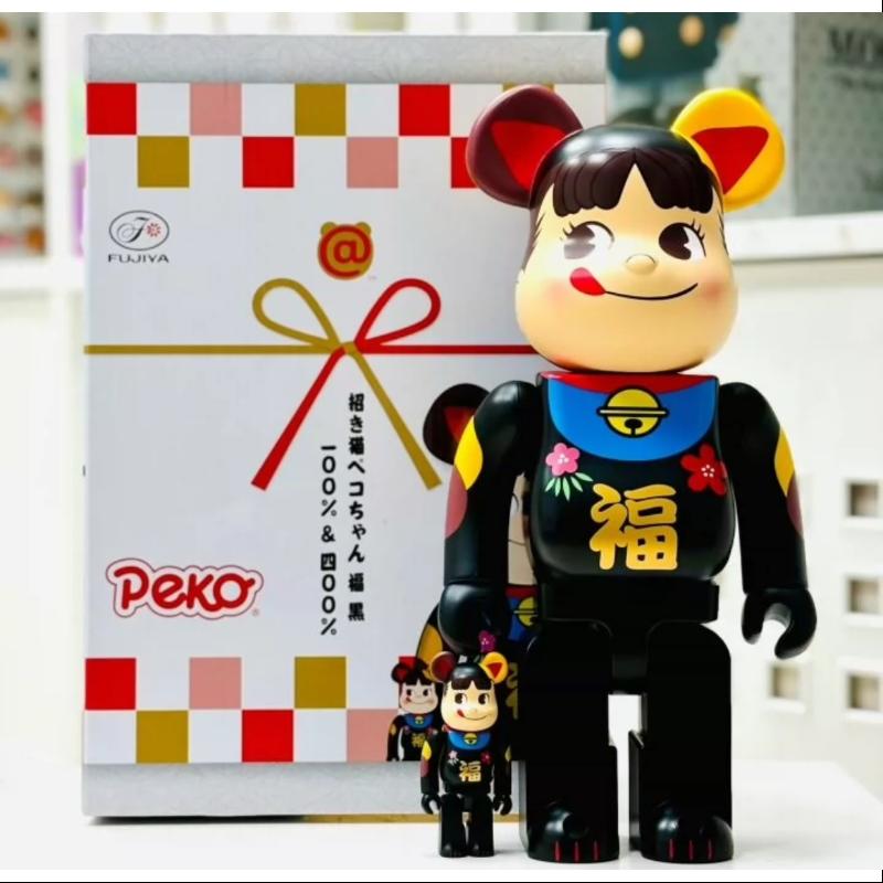 Bearbrick Peko Lucky Cat Lucky Black 400% & 100% Be@rbrick 2024 Limited